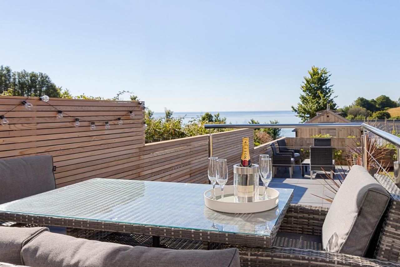 Stunning Coastal Apartment In Maidencombe With Sea Views & Garden Stokeinteignhead Eksteriør billede