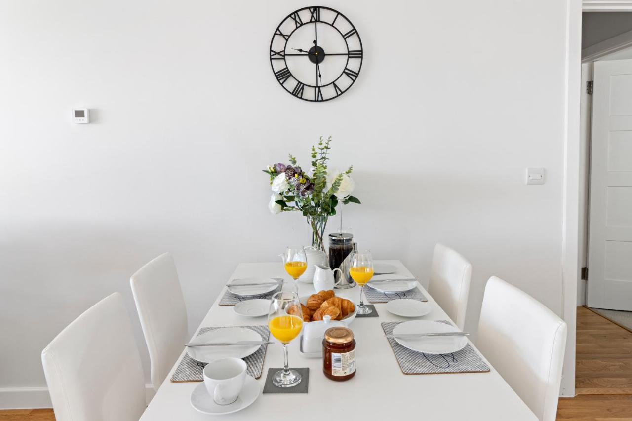 Stunning Coastal Apartment In Maidencombe With Sea Views & Garden Stokeinteignhead Eksteriør billede